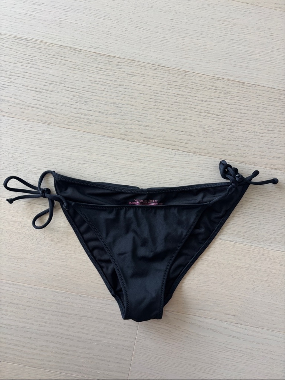 Victoria’s Secret scrunch butt bikini bottom S